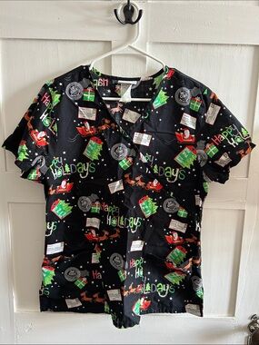 Scrubstar Holiday Scrub Top. Letters to Santa, Santa’s sleigh. Size Medium